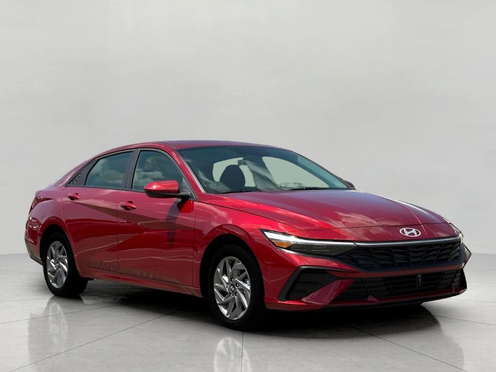 new 2025 Hyundai ELANTRA HEV car, priced at $27,101
