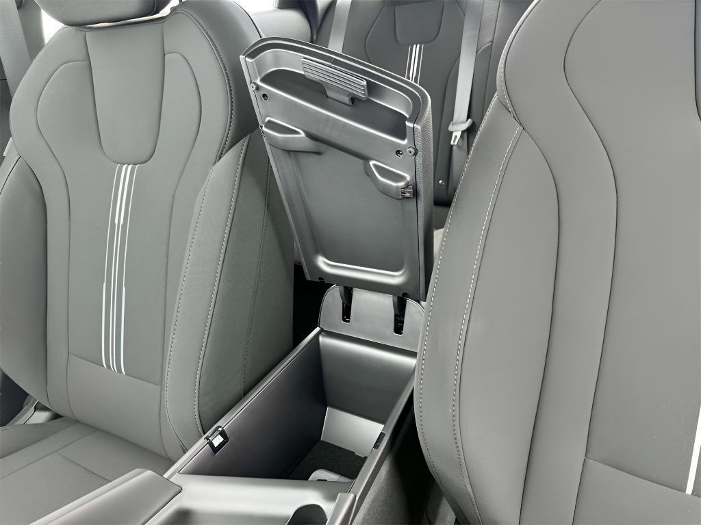 new 2025 Hyundai Elantra car, priced at $24,462