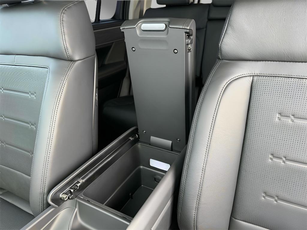 new 2025 Hyundai SANTA FE HEV car, priced at $48,061