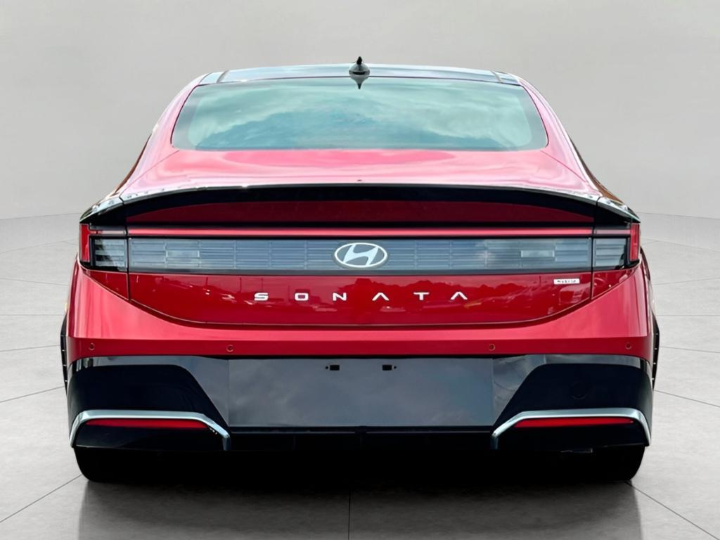 new 2025 Hyundai Sonata Hybrid car, priced at $38,091