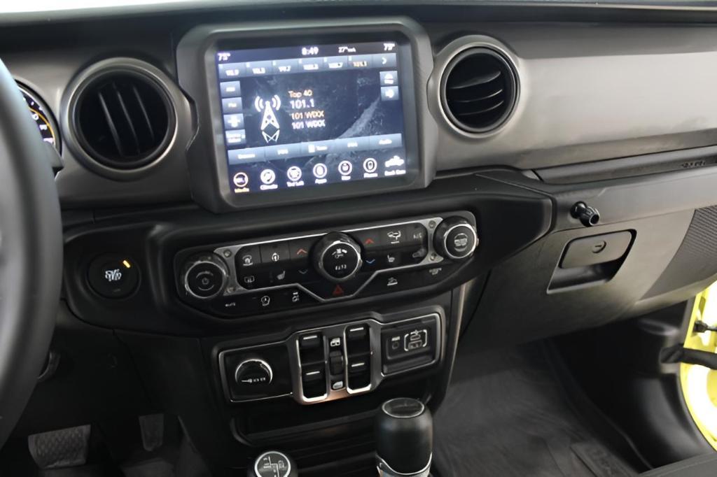 used 2023 Jeep Gladiator car, priced at $33,249