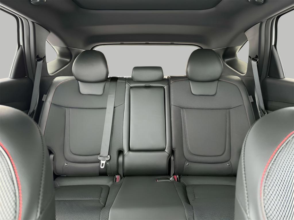 new 2025 Hyundai TUCSON Hybrid car, priced at $39,245