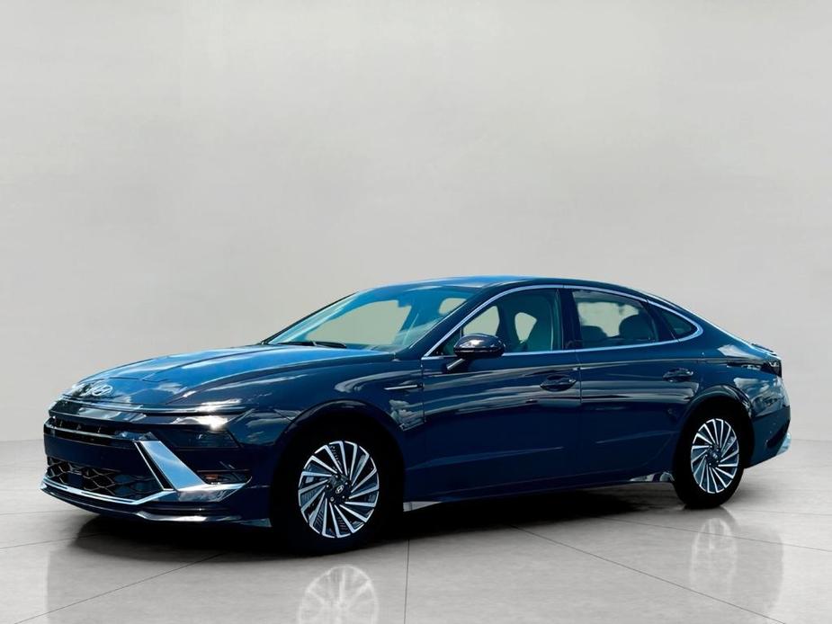 new 2024 Hyundai Sonata Hybrid car, priced at $31,191