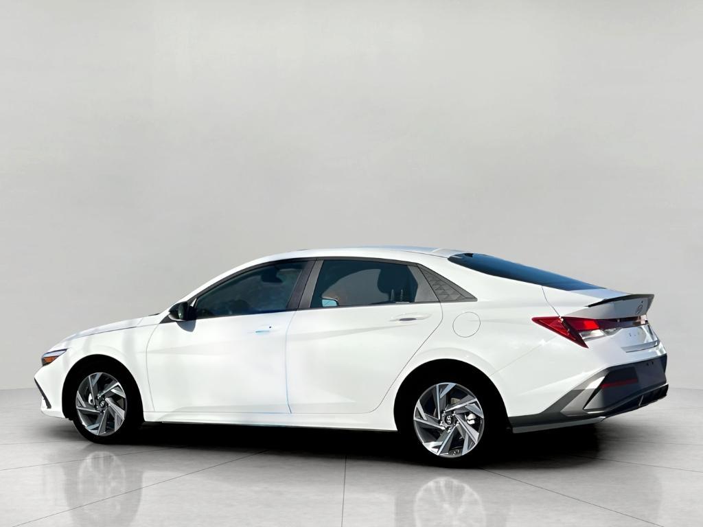 new 2025 Hyundai Elantra car, priced at $24,886