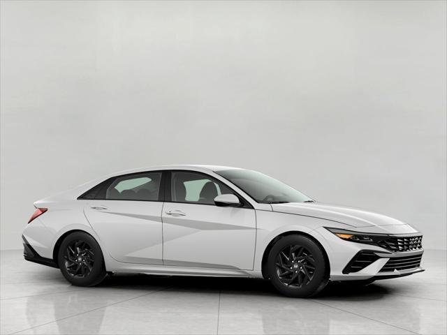 new 2024 Hyundai Elantra car, priced at $24,739