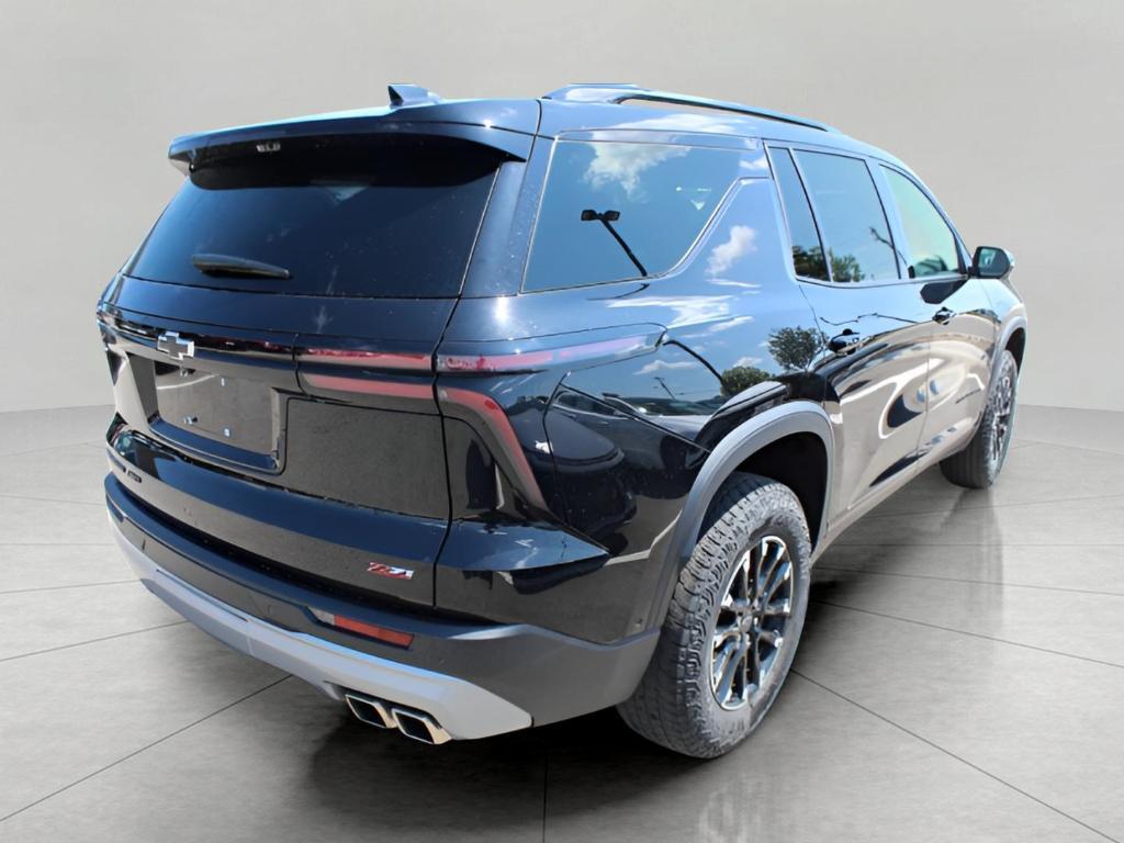 used 2024 Chevrolet Traverse car, priced at $47,986
