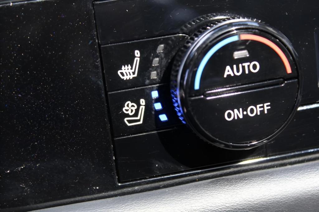 used 2024 Nissan Pathfinder car, priced at $37,274