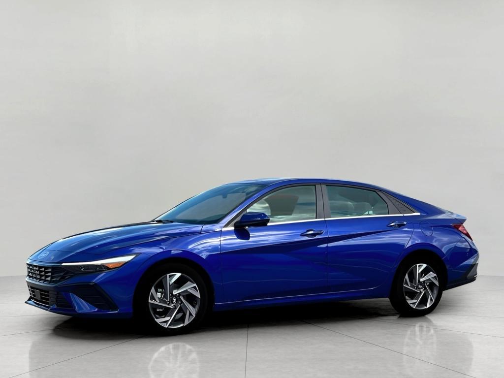 new 2025 Hyundai Elantra car, priced at $25,731