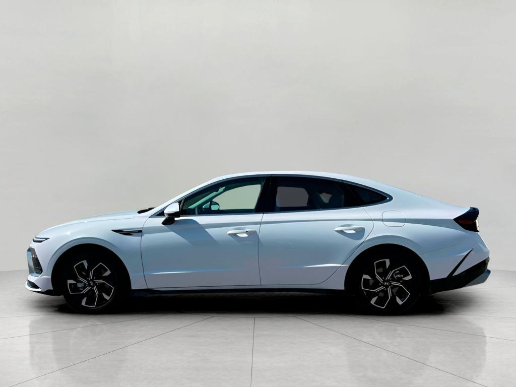new 2025 Hyundai Sonata car, priced at $29,128