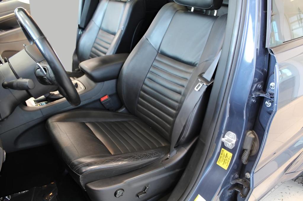 used 2020 Jeep Grand Cherokee car, priced at $23,478