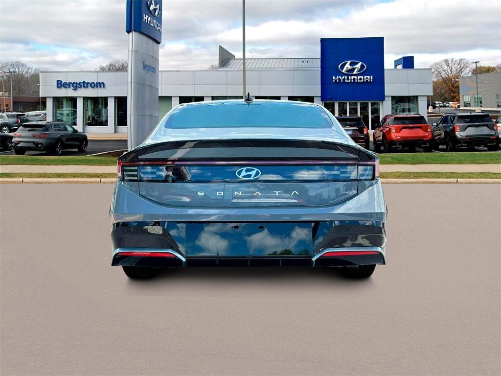 new 2025 Hyundai Sonata car, priced at $28,616