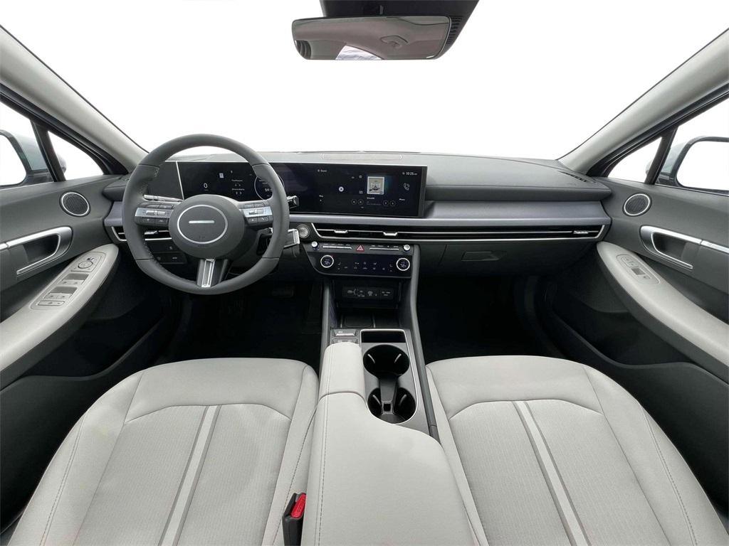 new 2025 Hyundai Sonata car, priced at $28,616