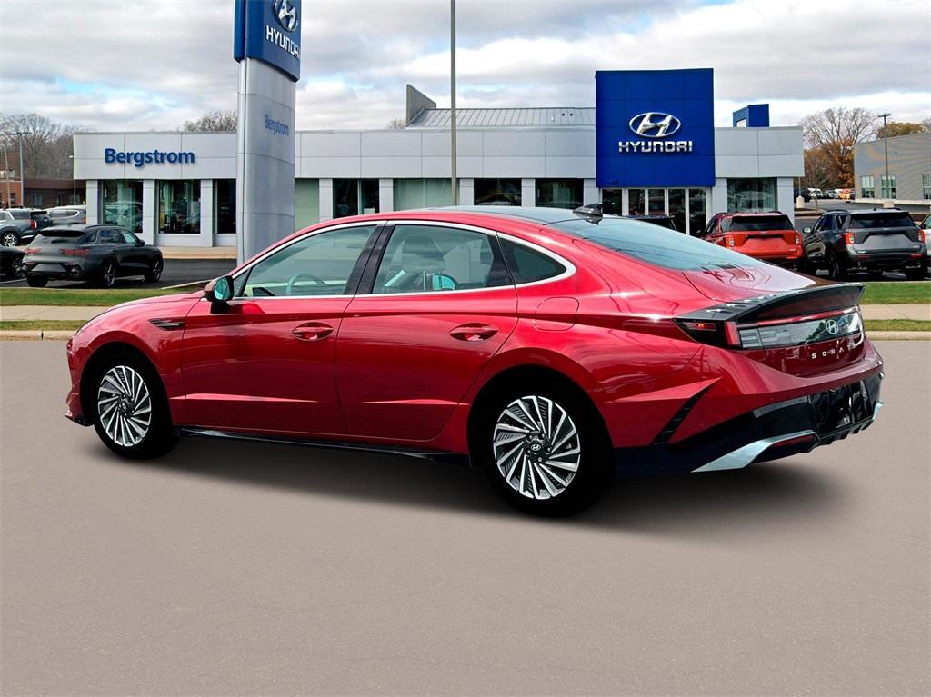 new 2025 Hyundai Sonata Hybrid car, priced at $37,101