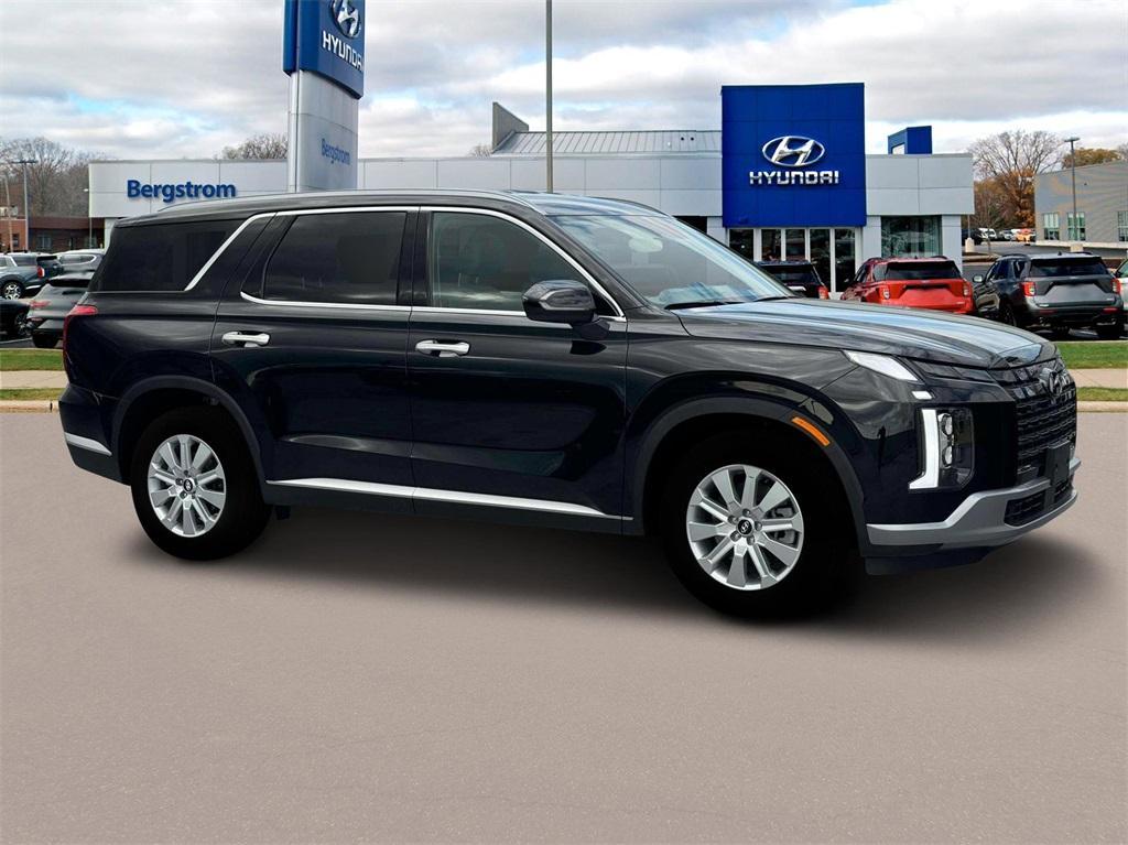 new 2025 Hyundai Palisade car, priced at $41,871