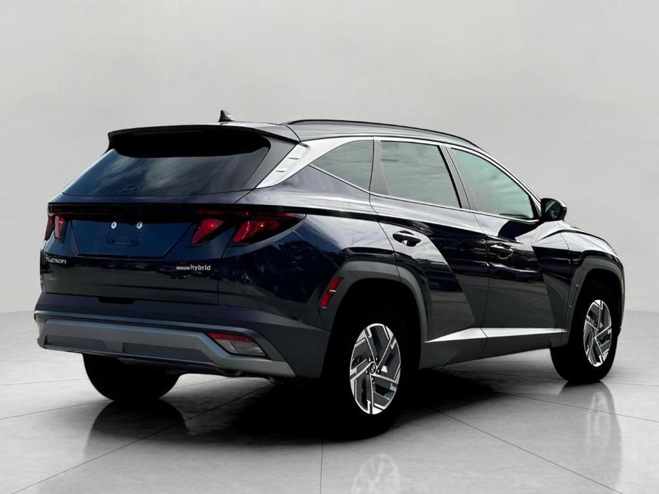 new 2025 Hyundai Tucson Hybrid car, priced at $33,303