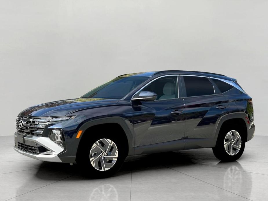 new 2025 Hyundai Tucson Hybrid car, priced at $33,303