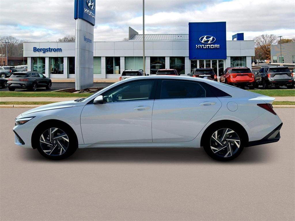 new 2025 Hyundai ELANTRA HEV car, priced at $31,282