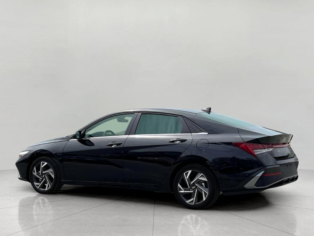 new 2025 Hyundai ELANTRA HEV car, priced at $30,022