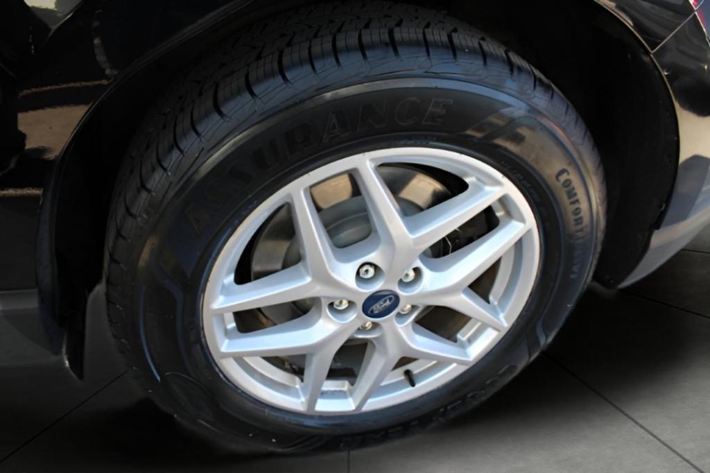used 2021 Ford Edge car, priced at $19,984