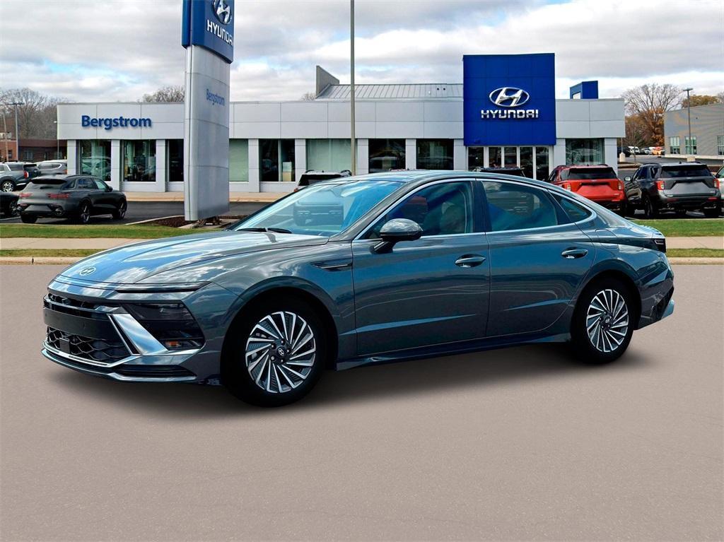 new 2025 Hyundai Sonata Hybrid car, priced at $37,681