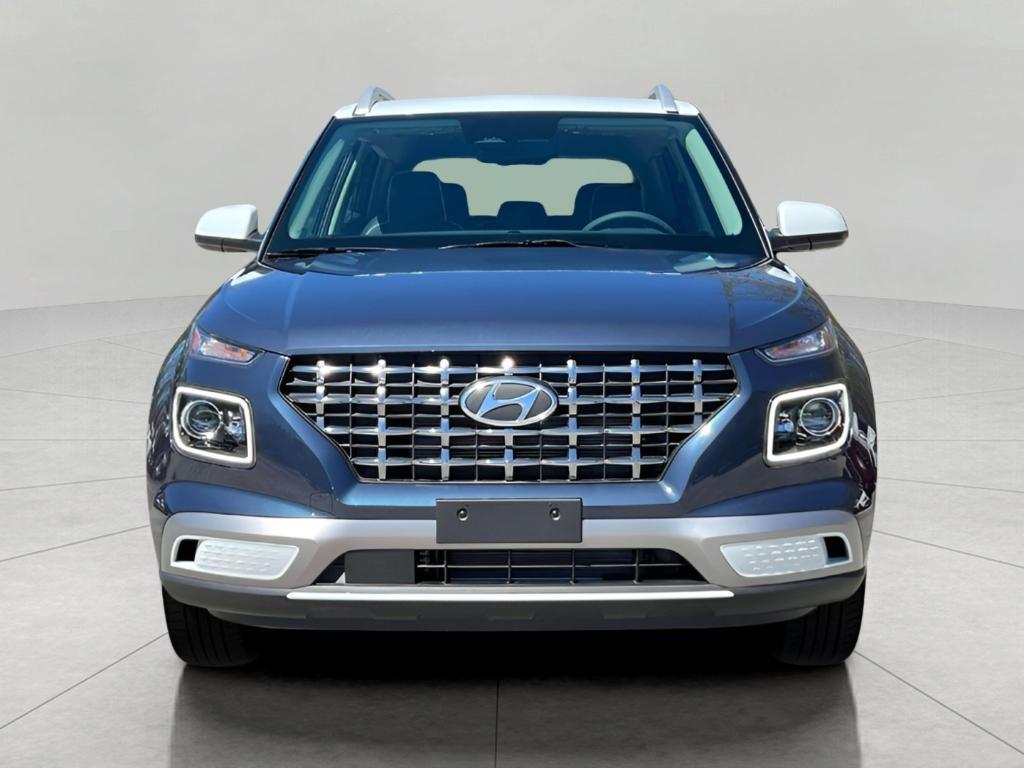 new 2025 Hyundai Venue car, priced at $24,766