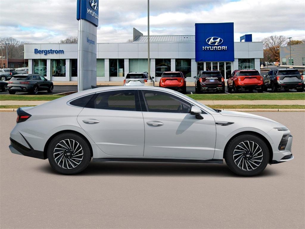 new 2026 Hyundai Sonata Hybrid car, priced at $39,311