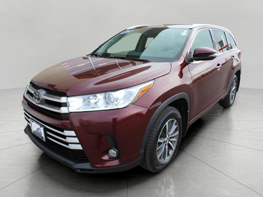 used 2018 Toyota Highlander car, priced at $18,803