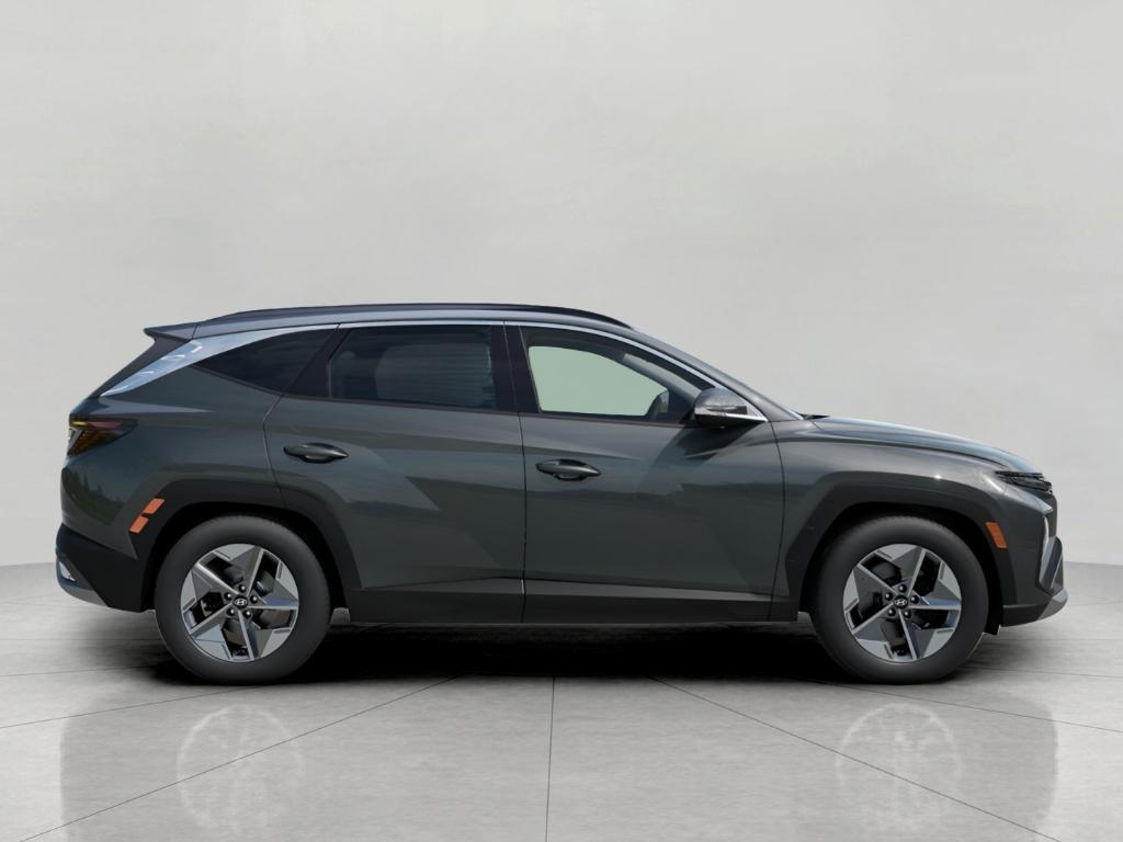 new 2026 Hyundai TUCSON Hybrid car, priced at $36,322
