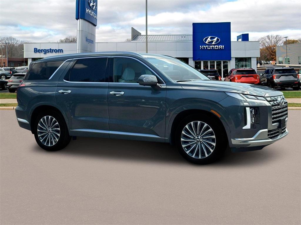 new 2025 Hyundai Palisade car, priced at $52,351