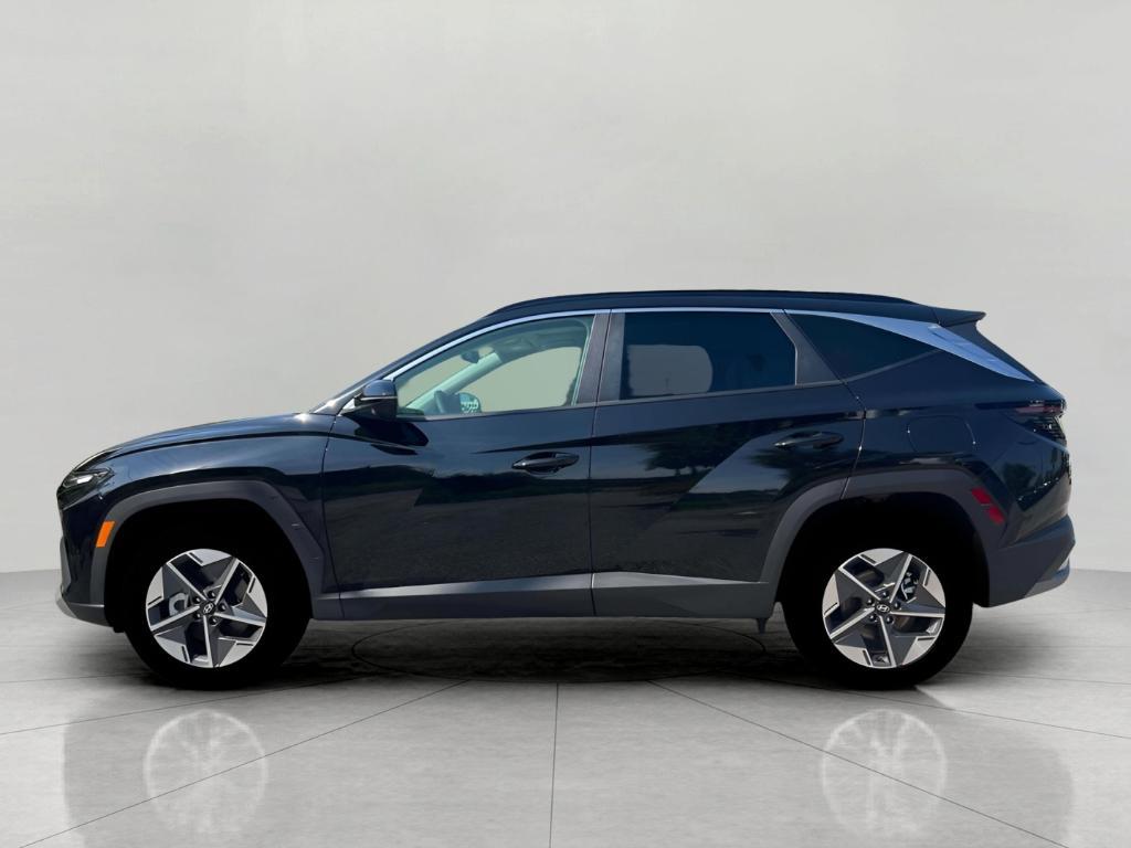 new 2025 Hyundai TUCSON Hybrid car, priced at $35,413