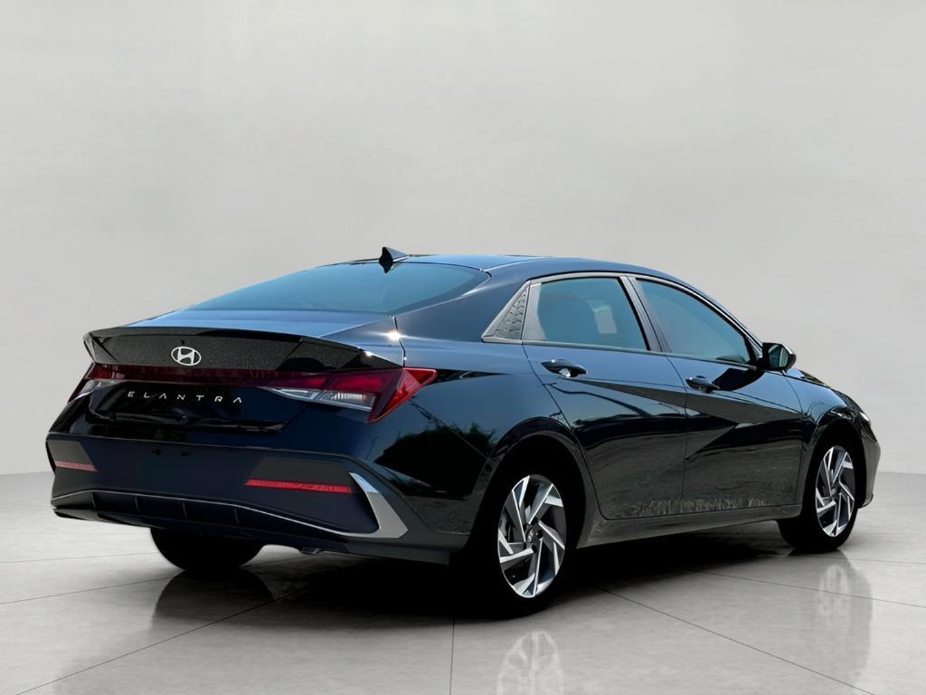 new 2025 Hyundai Elantra car, priced at $23,731