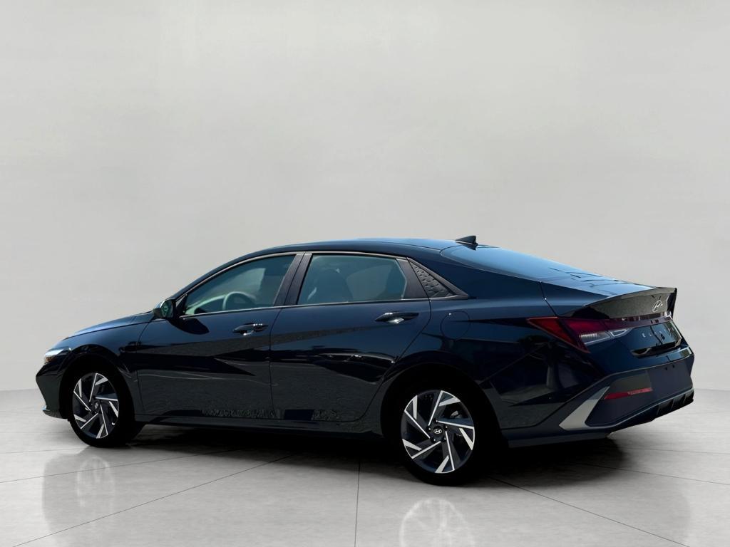 new 2025 Hyundai Elantra car, priced at $23,731