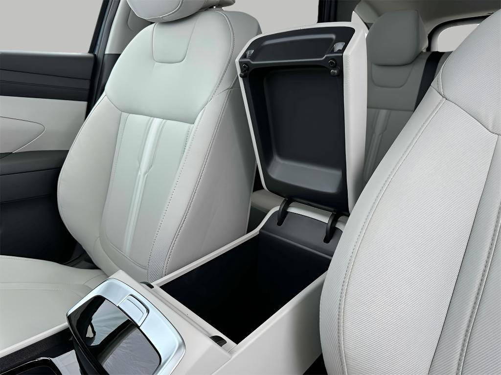 new 2025 Hyundai Tucson car, priced at $33,738
