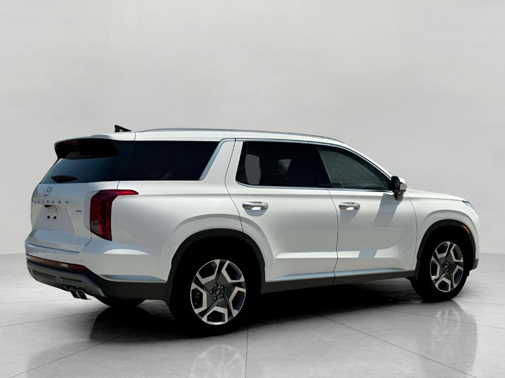 new 2025 Hyundai Palisade car, priced at $47,356