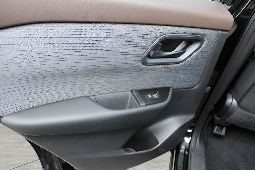 used 2023 Nissan Rogue car, priced at $20,887