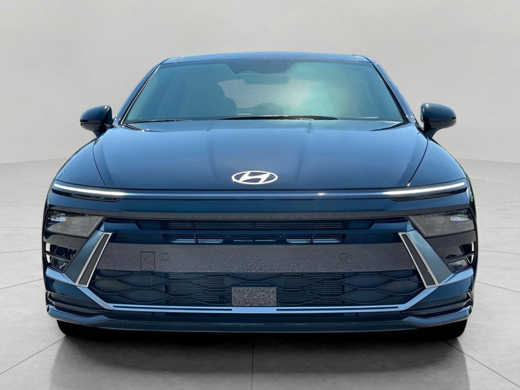 new 2025 Hyundai Sonata car, priced at $31,579