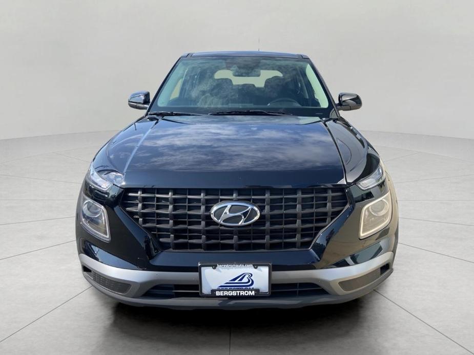 used 2022 Hyundai Venue car, priced at $17,799