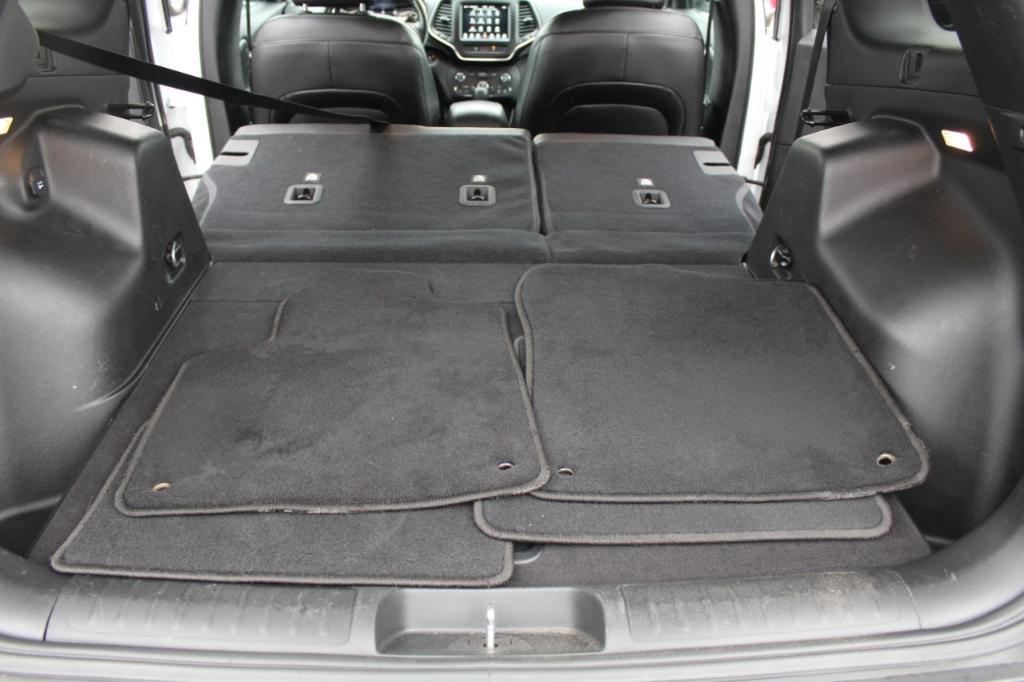 used 2021 Jeep Cherokee car, priced at $19,964