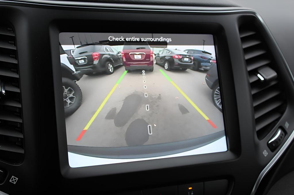 used 2021 Jeep Cherokee car, priced at $19,964