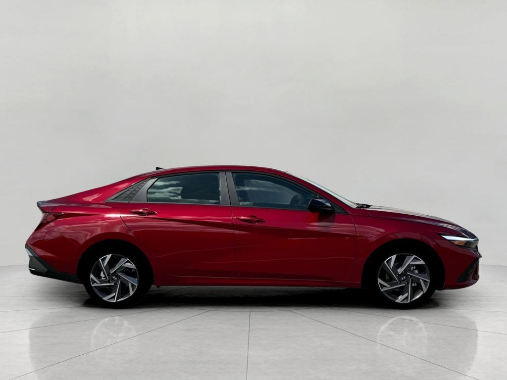 new 2025 Hyundai Elantra car, priced at $23,701