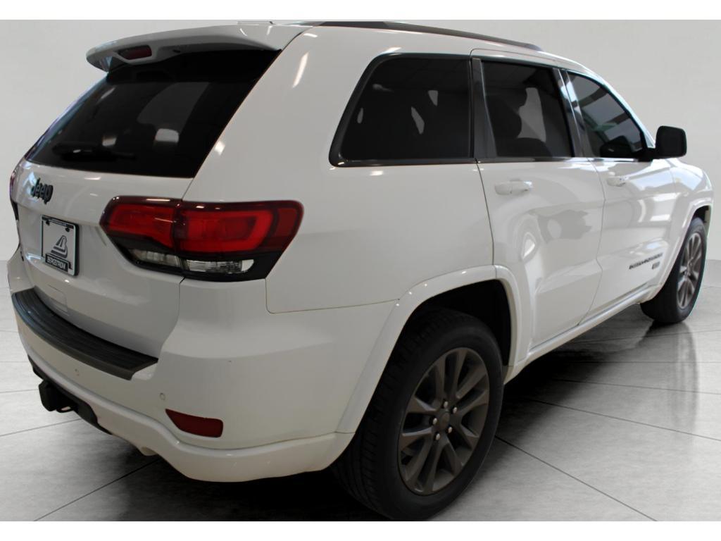 used 2016 Jeep Grand Cherokee car, priced at $9,878