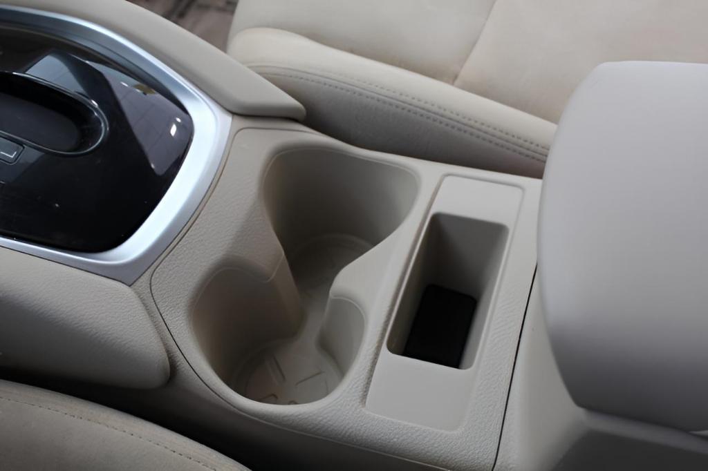 used 2015 Nissan Rogue car, priced at $12,418
