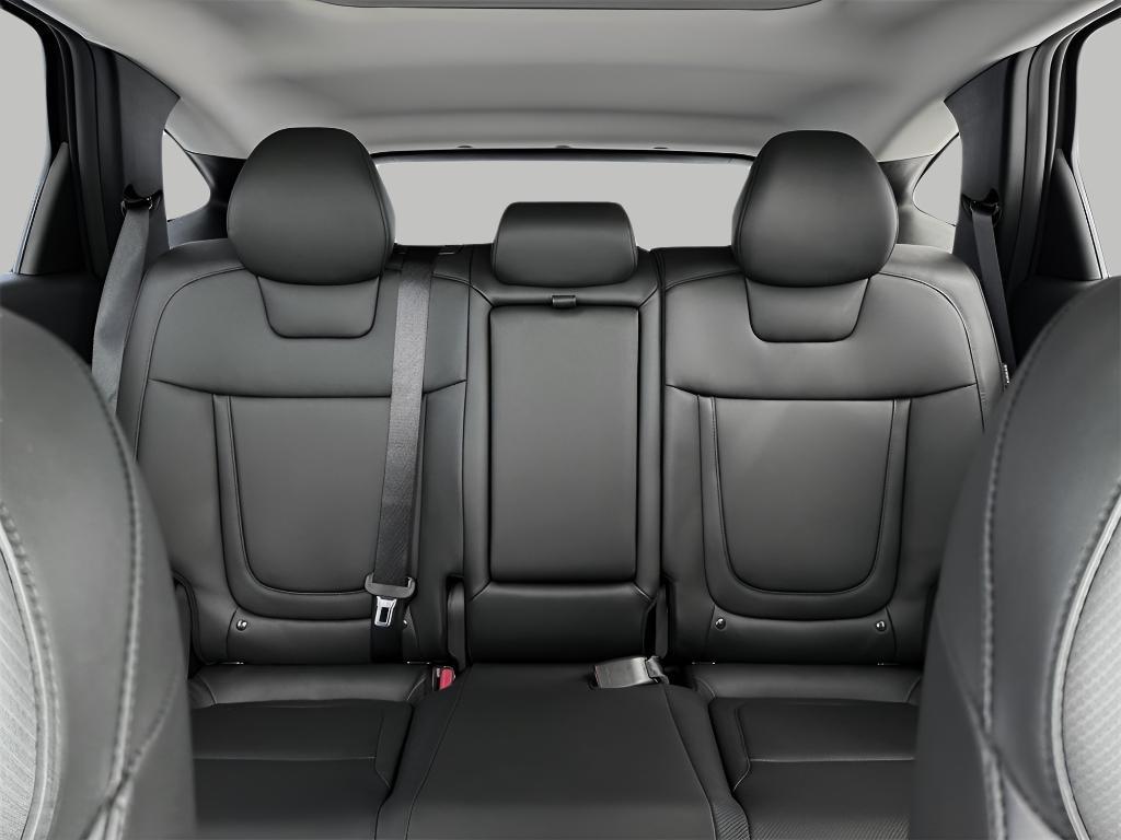 new 2025 Hyundai TUCSON Hybrid car, priced at $35,184