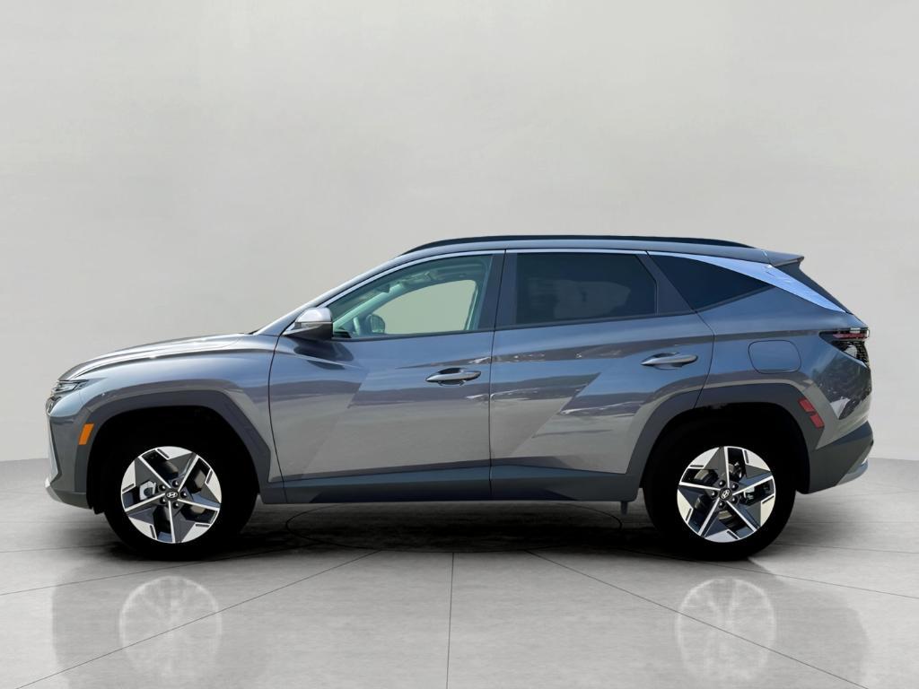 new 2025 Hyundai TUCSON Hybrid car, priced at $35,184