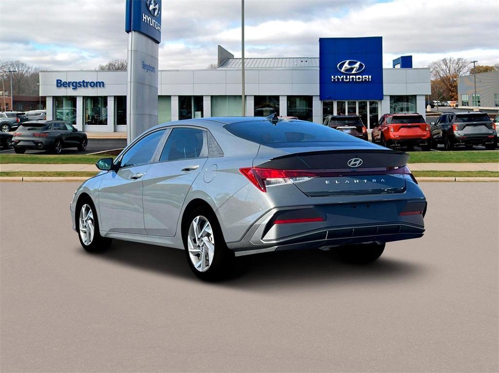 new 2025 Hyundai Elantra car, priced at $23,640