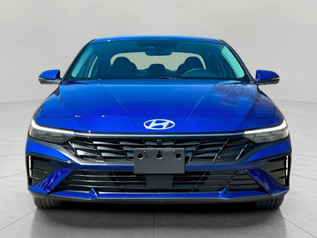 new 2025 Hyundai Elantra car, priced at $27,091