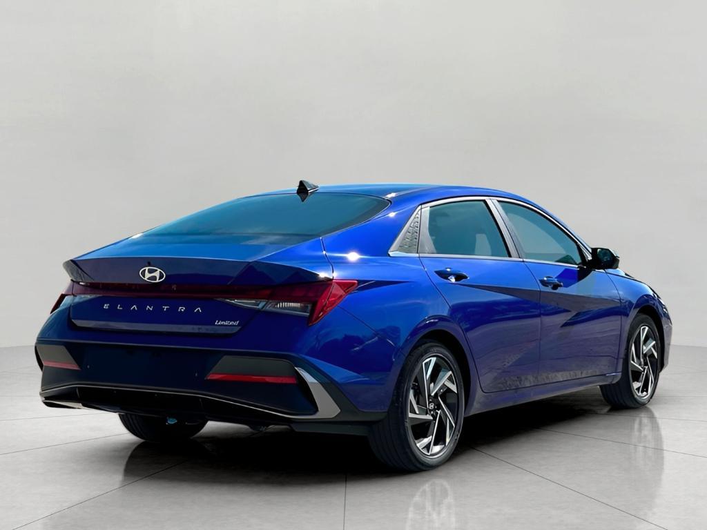 new 2025 Hyundai Elantra car, priced at $27,091