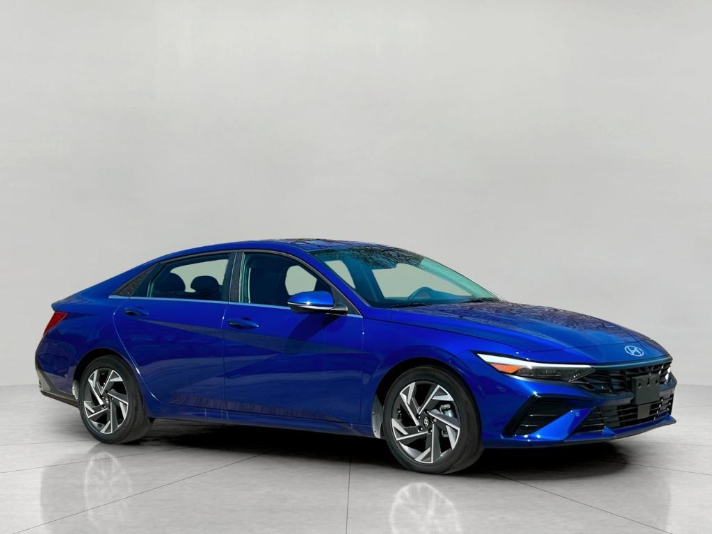 new 2025 Hyundai Elantra car, priced at $27,091