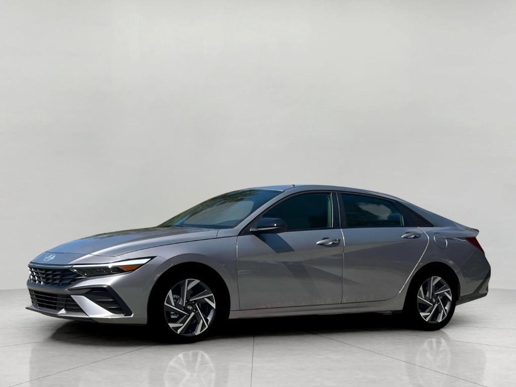new 2025 Hyundai Elantra car, priced at $24,421