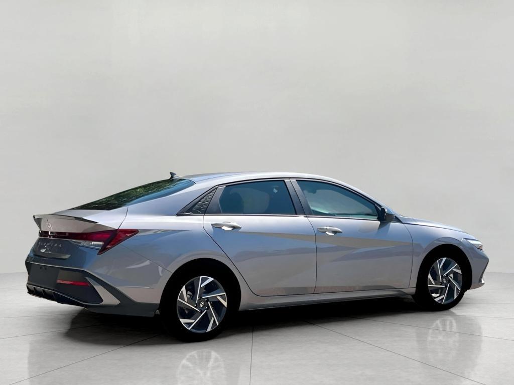 new 2025 Hyundai Elantra car, priced at $24,421